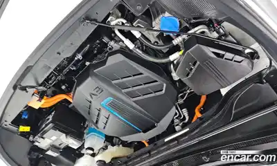 Kia Niro 2023 0.2 Автомат в Москве № 102302, миниатюра 9