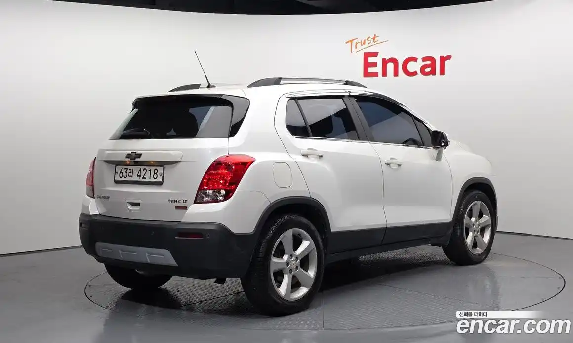 Chevrolet Trax 2015 1.4 Автомат в Москве № 103505, фото 17