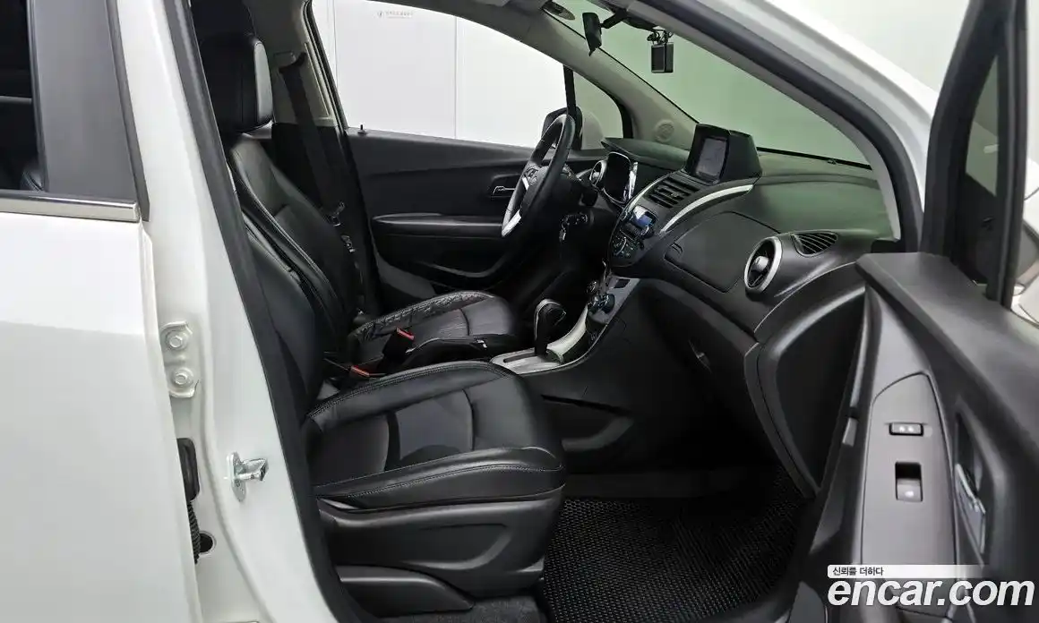 Chevrolet Trax 2015 1.4 Автомат в Москве № 104650, фото 20