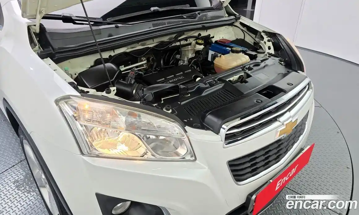 Chevrolet Trax 2015 1.4 Автомат в Москве № 104650, фото 3