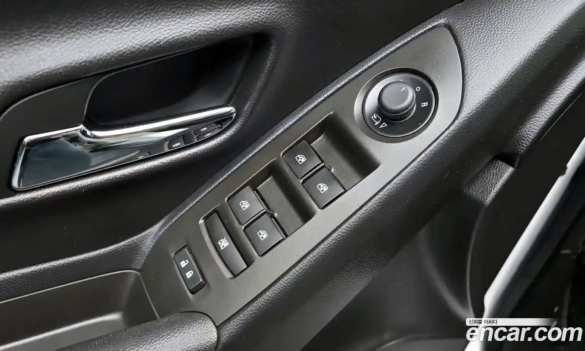 Chevrolet Trax 2015 1.4 Автомат в Москве № 104650, фото 5