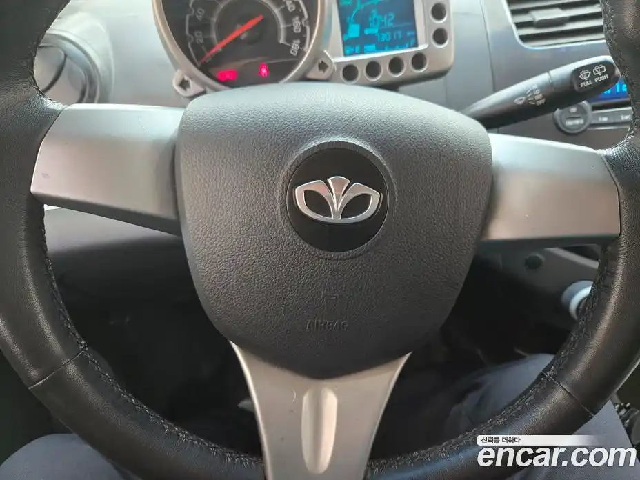 Chevrolet Matiz 2011 1.0 Автомат в Москве № 104691, фото 11