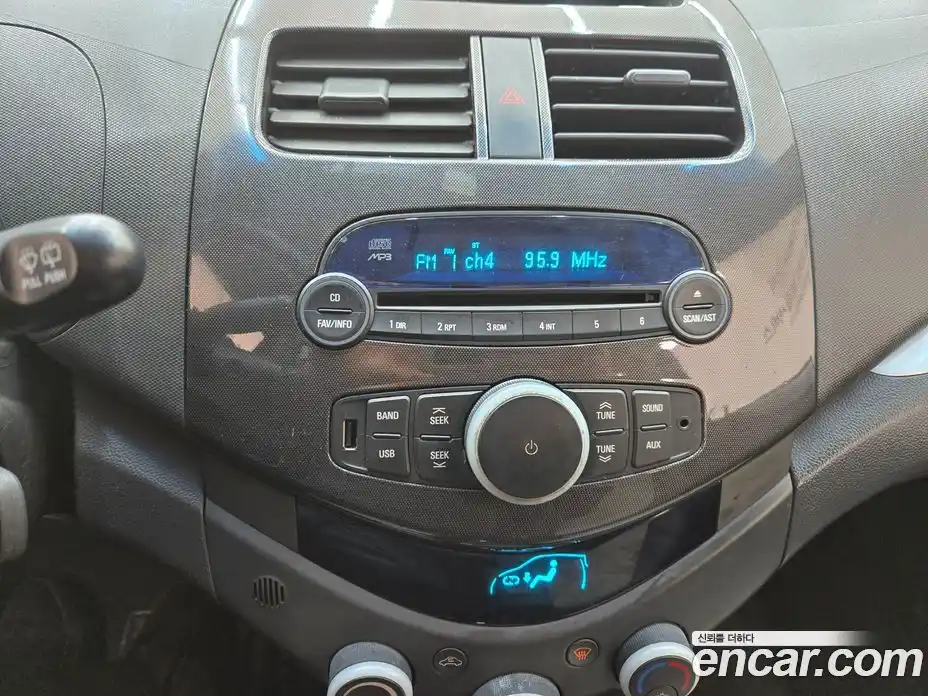 Chevrolet Matiz 2011 1.0 Автомат в Москве № 104691, фото 12