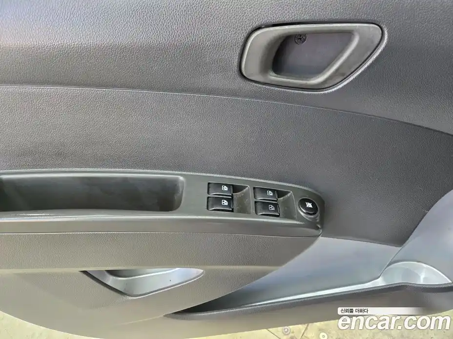 Chevrolet Matiz 2011 1.0 Автомат в Москве № 104691, фото 15