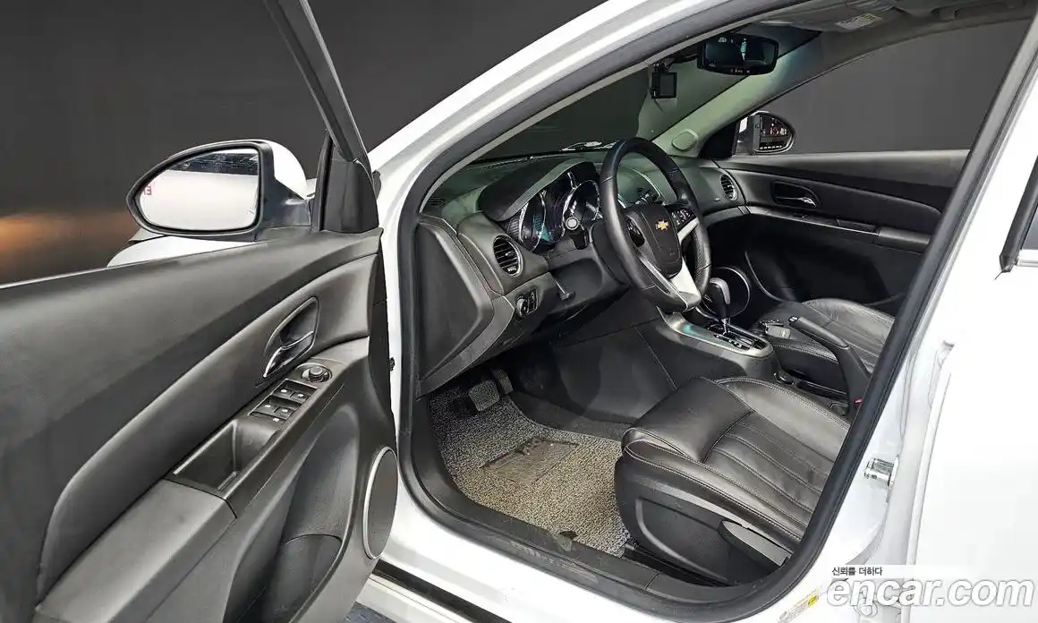 Chevrolet Cruze 2013 1.8 Автомат в Москве № 105736, фото 7