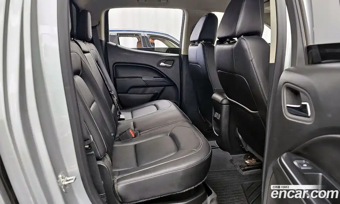 Chevrolet Colorado 2020 3.6 Автомат в Москве № 105918, фото 16