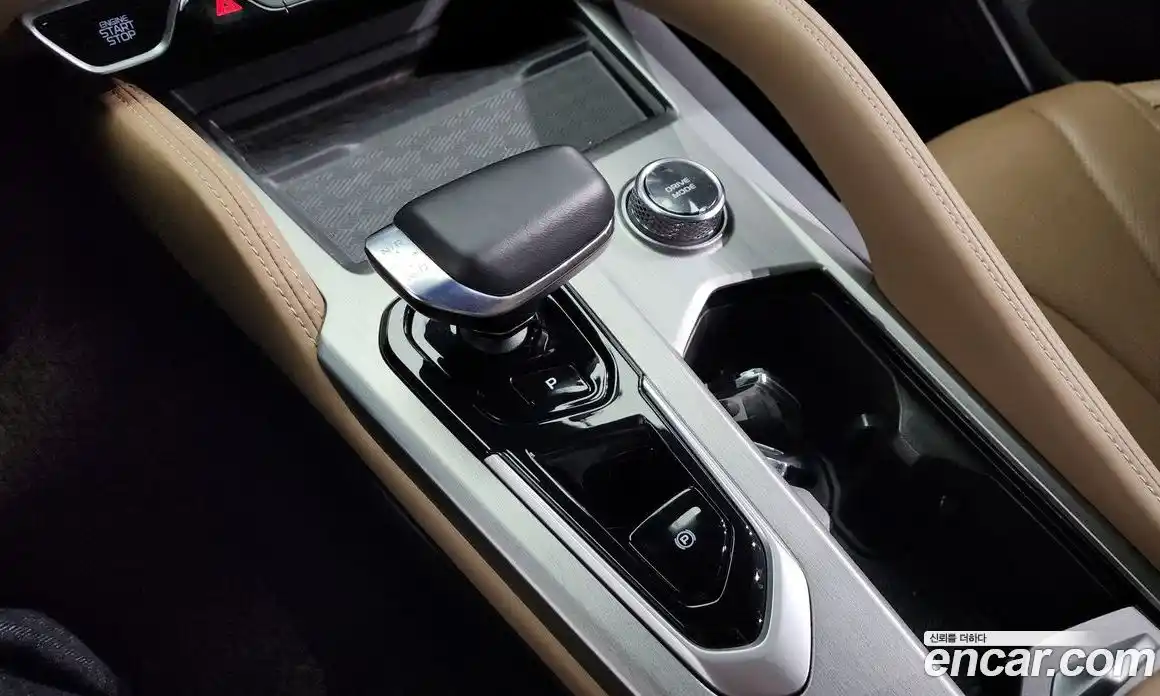 Renault Grand Koleos 2025 1.5 Автомат в Москве № 105991, фото 16