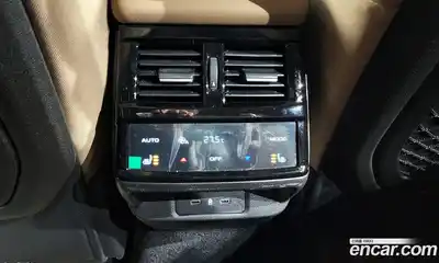 Renault Grand Koleos 2025 1.5 Автомат в Москве № 105991, миниатюра 8