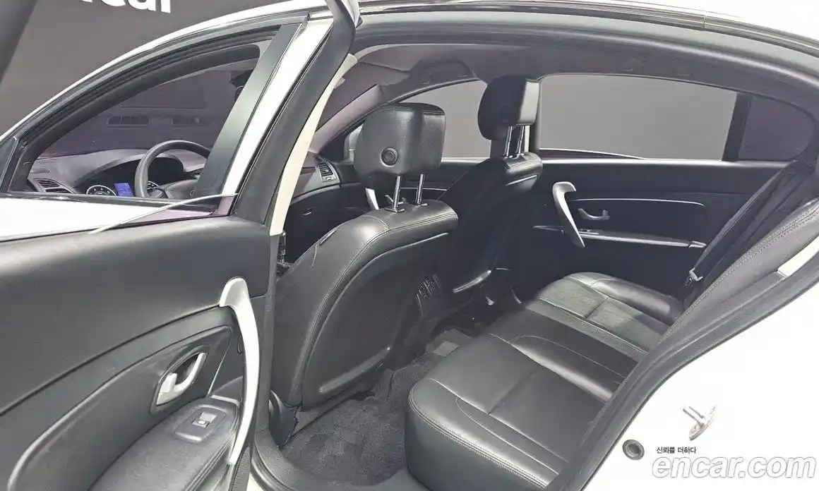 Renault SM5 2017 2.0 Автомат в Москве № 106227, фото 1