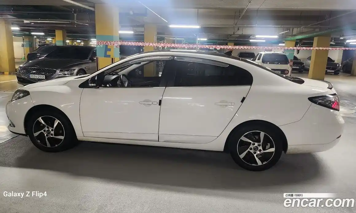 Renault SM3 2020 0.1 Автомат в Москве № 106563, фото 12