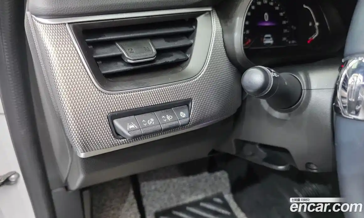 Renault XM3 2023 1.6 Автомат в Москве № 106810, фото 4