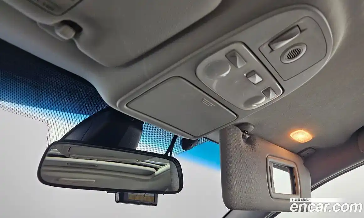 Renault SM3 2010 1.6 Автомат в Москве № 107492, фото 12