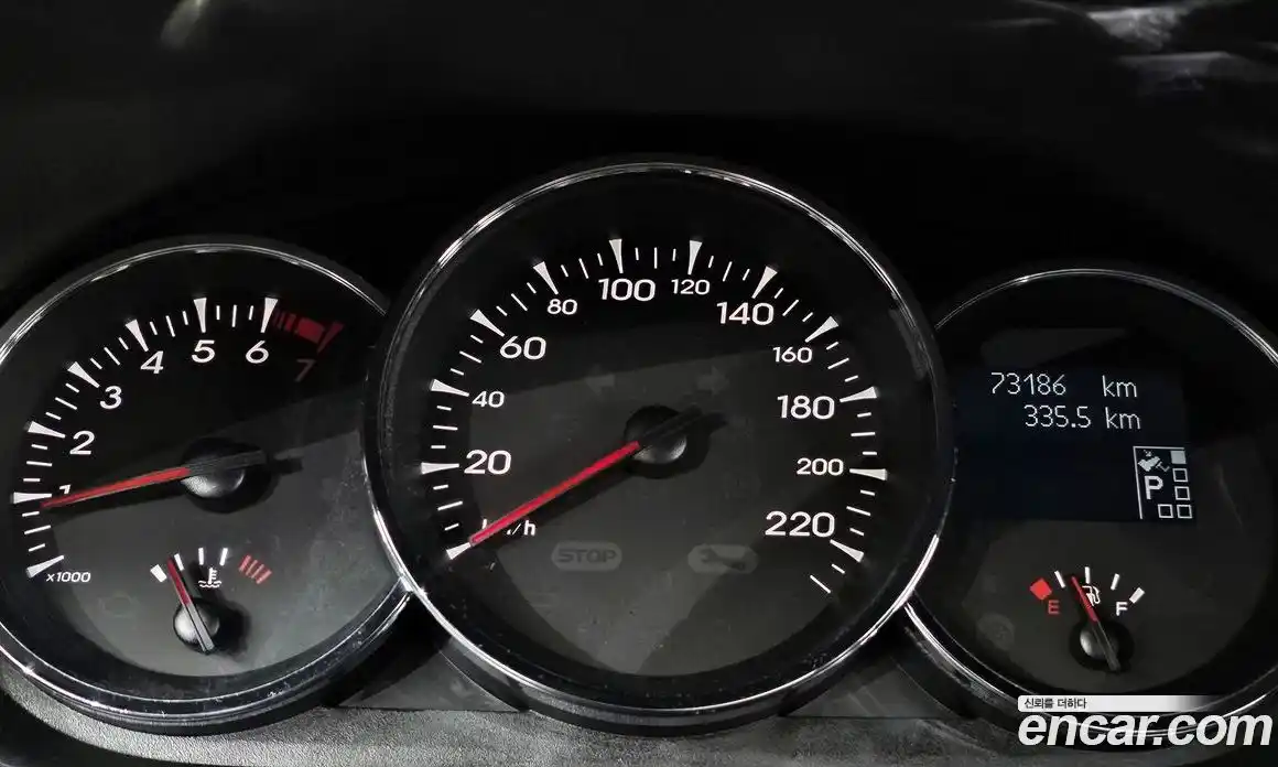 Renault SM3 2010 1.6 Автомат в Москве № 107492, фото 17