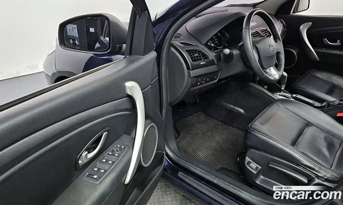 Renault SM3 2010 1.6 Автомат в Москве № 107492, фото 4