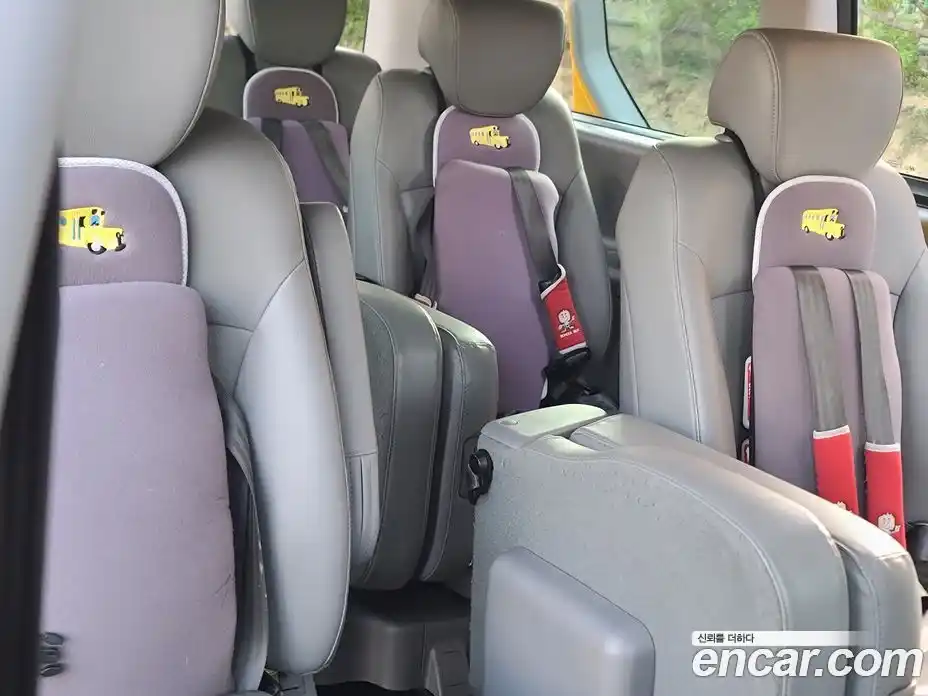 Hyundai Starex 2019 2.4 Автомат в Москве № 107906, фото 17