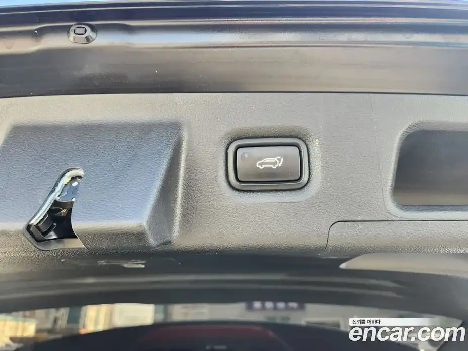 Hyundai Santa Fe 2021 2.5 Автомат в Москве № 108545, фото 16