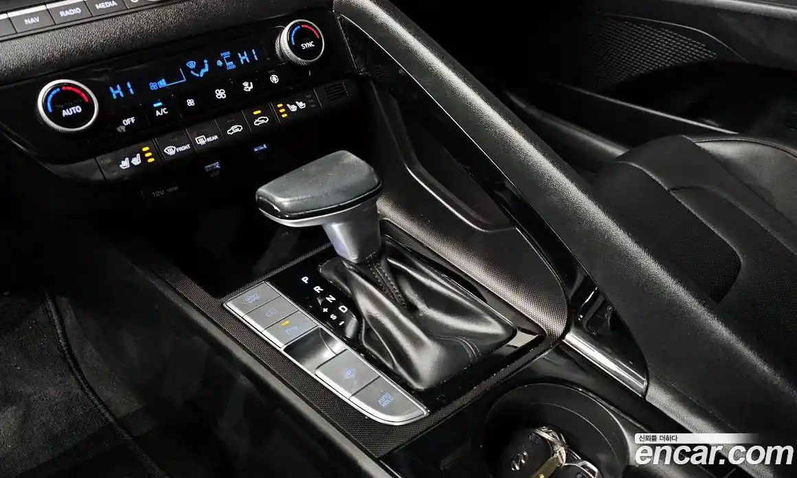 Hyundai Avante 2021 1.6 Автомат в Москве № 108617, фото 15