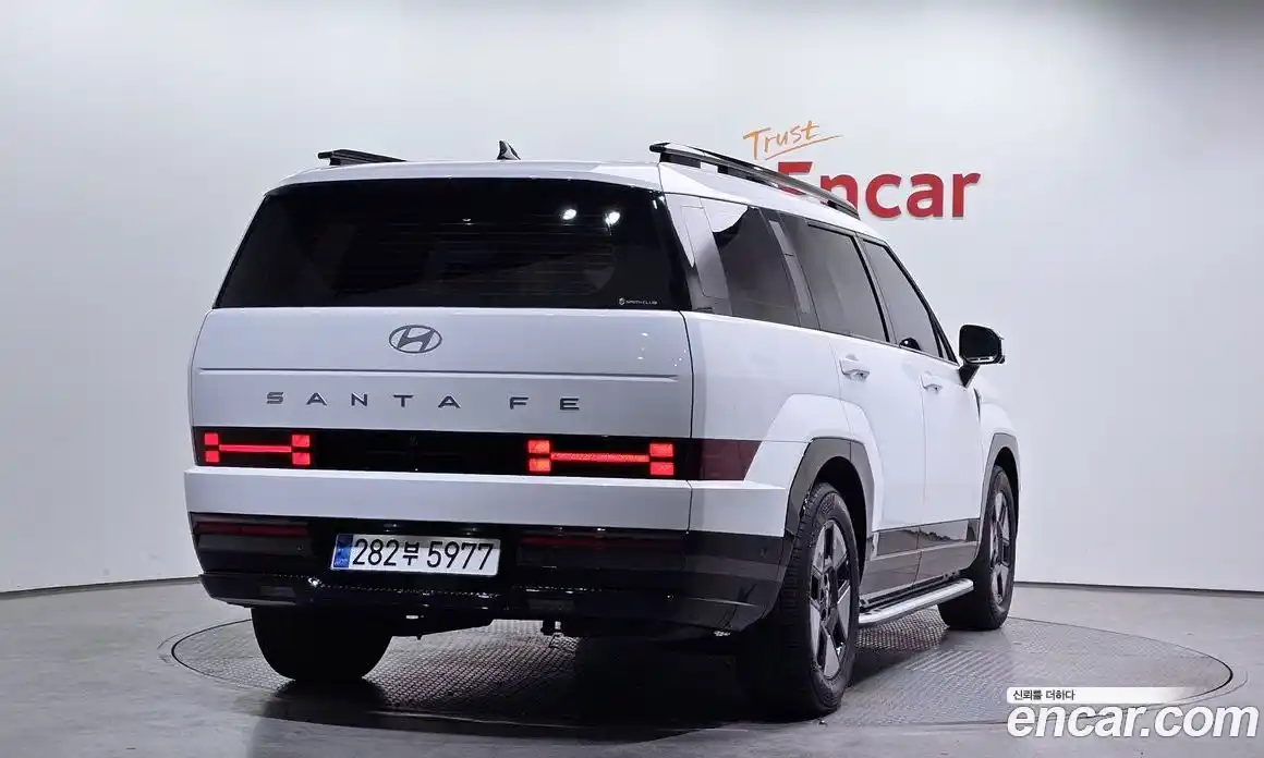 Hyundai Santa Fe 2024 1.6 Автомат в Москве № 109266, фото 14