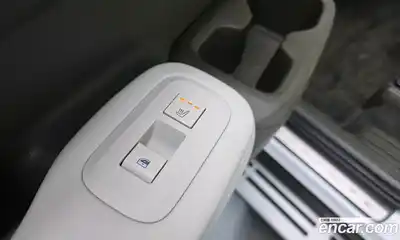 Hyundai Santa Fe 2024 1.6 Автомат в Москве № 109266, миниатюра 10