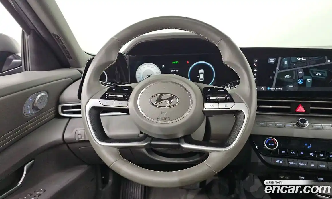 Hyundai Avante 2023 1.6 Автомат в Москве № 111685, фото 11