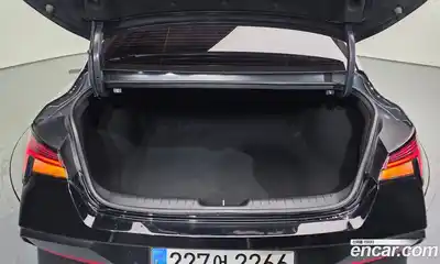 Hyundai Avante 2024 1.6 Автомат в Москве № 112501, миниатюра 3