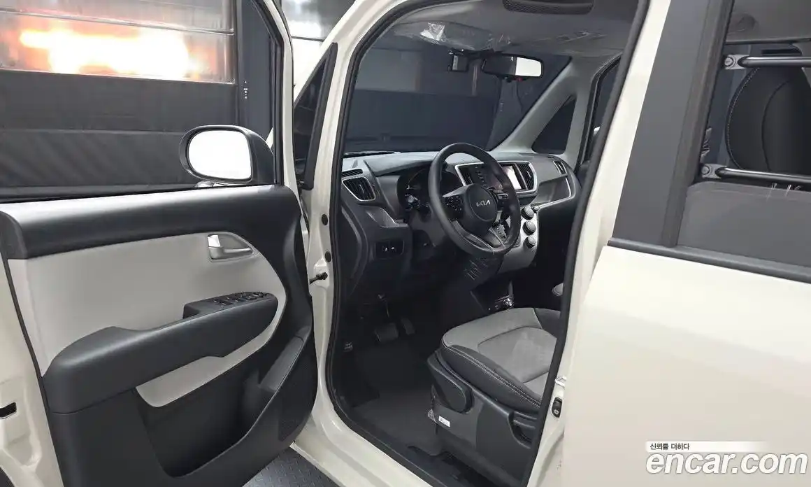 Kia Ray 2022 1.0 Автомат в Москве № 114057, фото 11