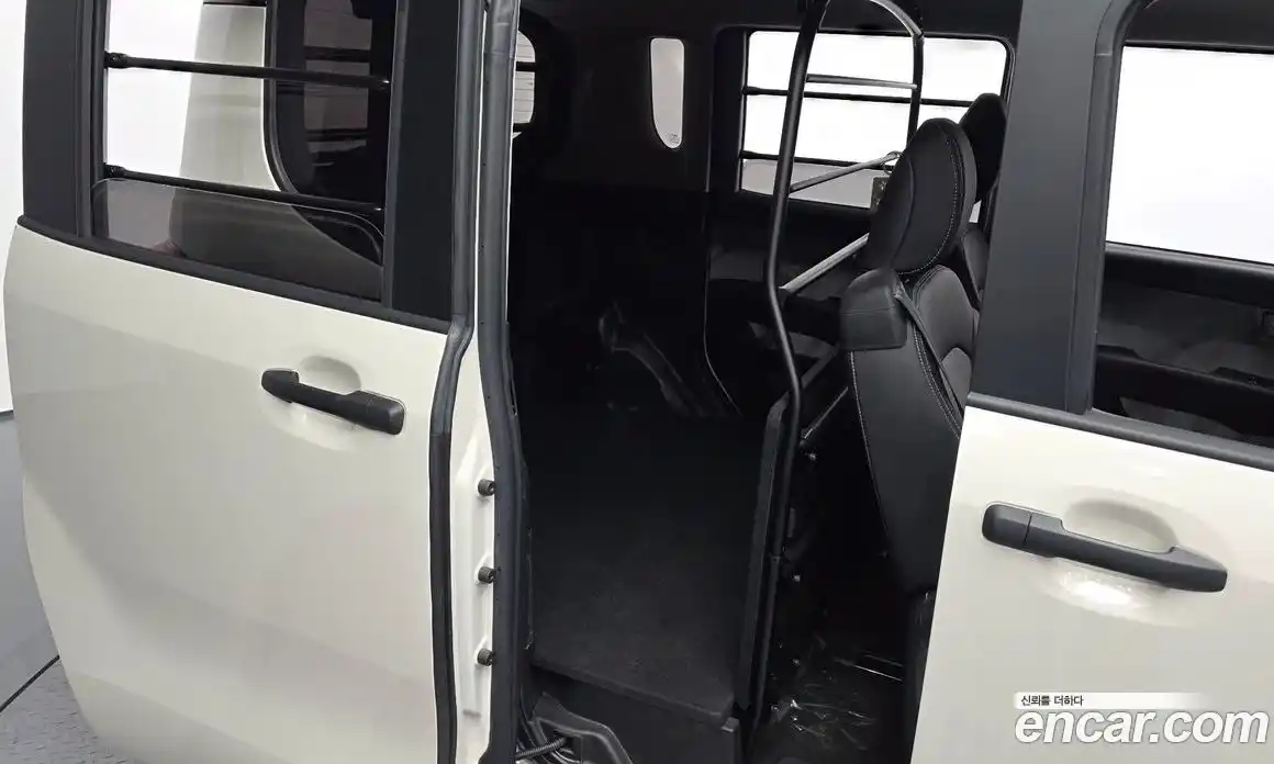 Kia Ray 2022 1.0 Автомат в Москве № 114057, фото 13