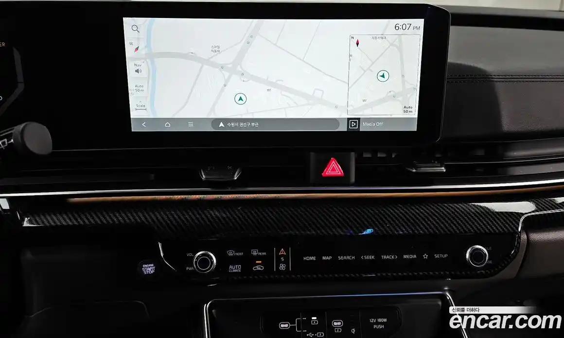 Kia Canival 2025 1.6 Автомат в Москве № 115432, фото 17