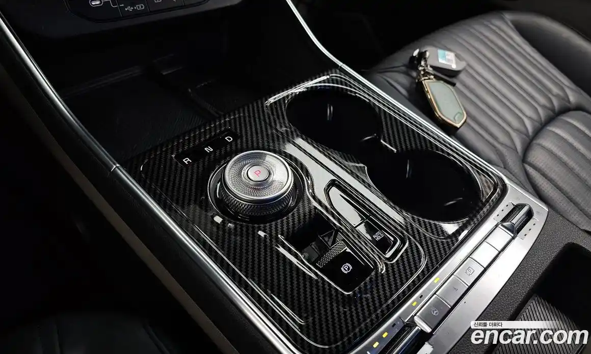 Kia Canival 2025 1.6 Автомат в Москве № 115432, фото 8