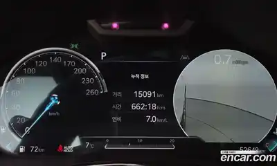 Genesis GV70 2021 2.5 Автомат в Москве № 118005, миниатюра 2