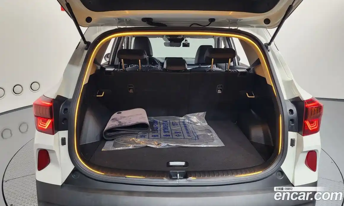 Kia Seltos 2022 1.6 Автомат в Москве № 121717, фото 7