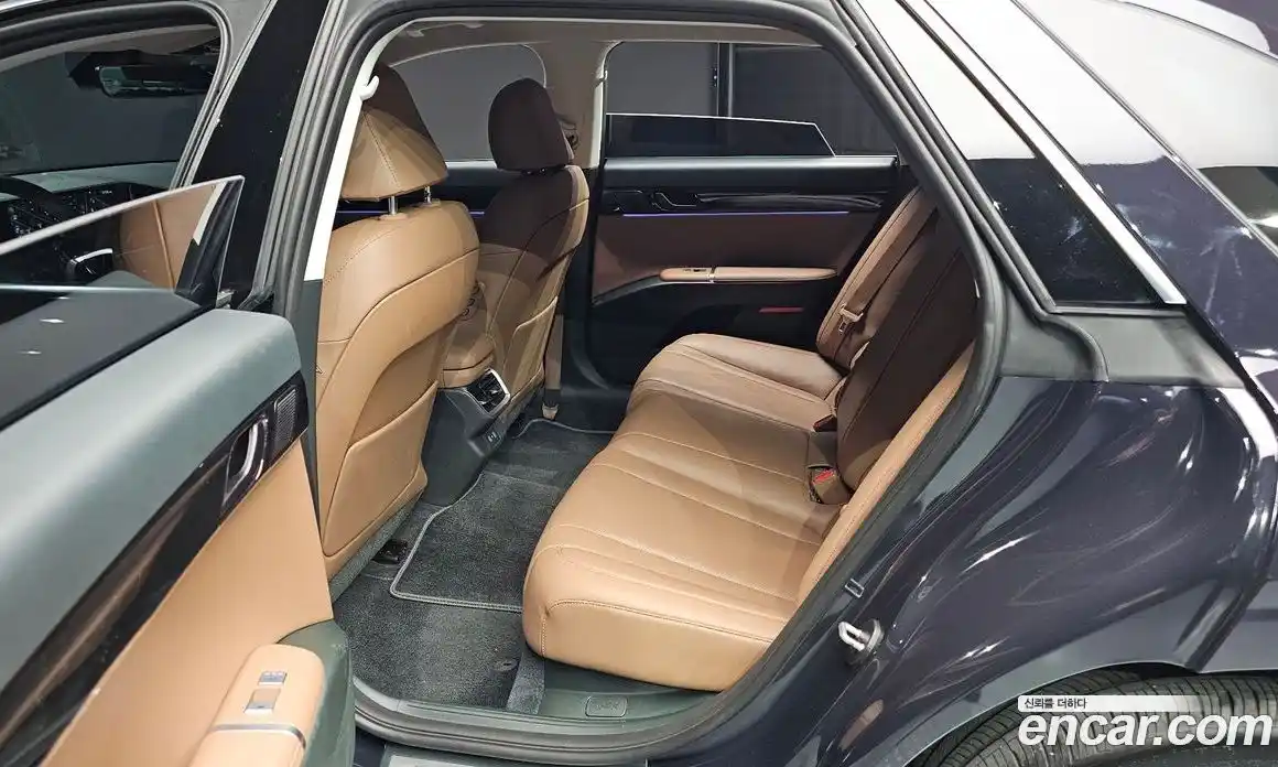 Hyundai Grandeur 2023 2.5 Автомат в Москве № 124686, фото 14