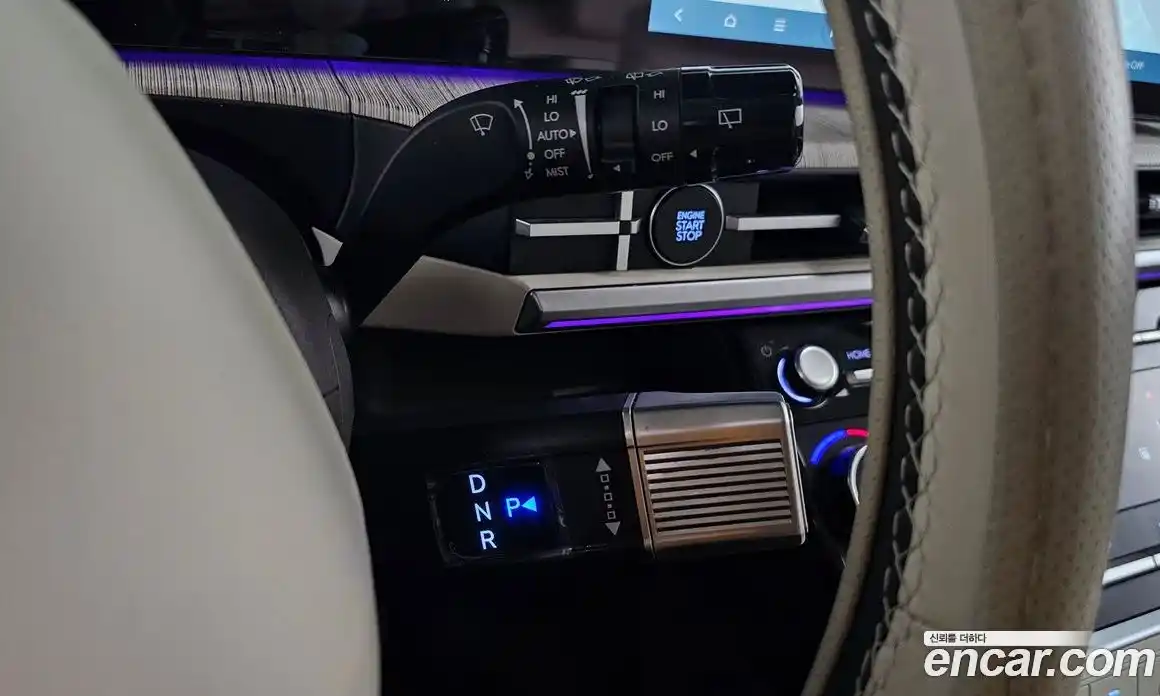 Hyundai Santa Fe 2024 1.6 Автомат в Москве № 125253, фото 20