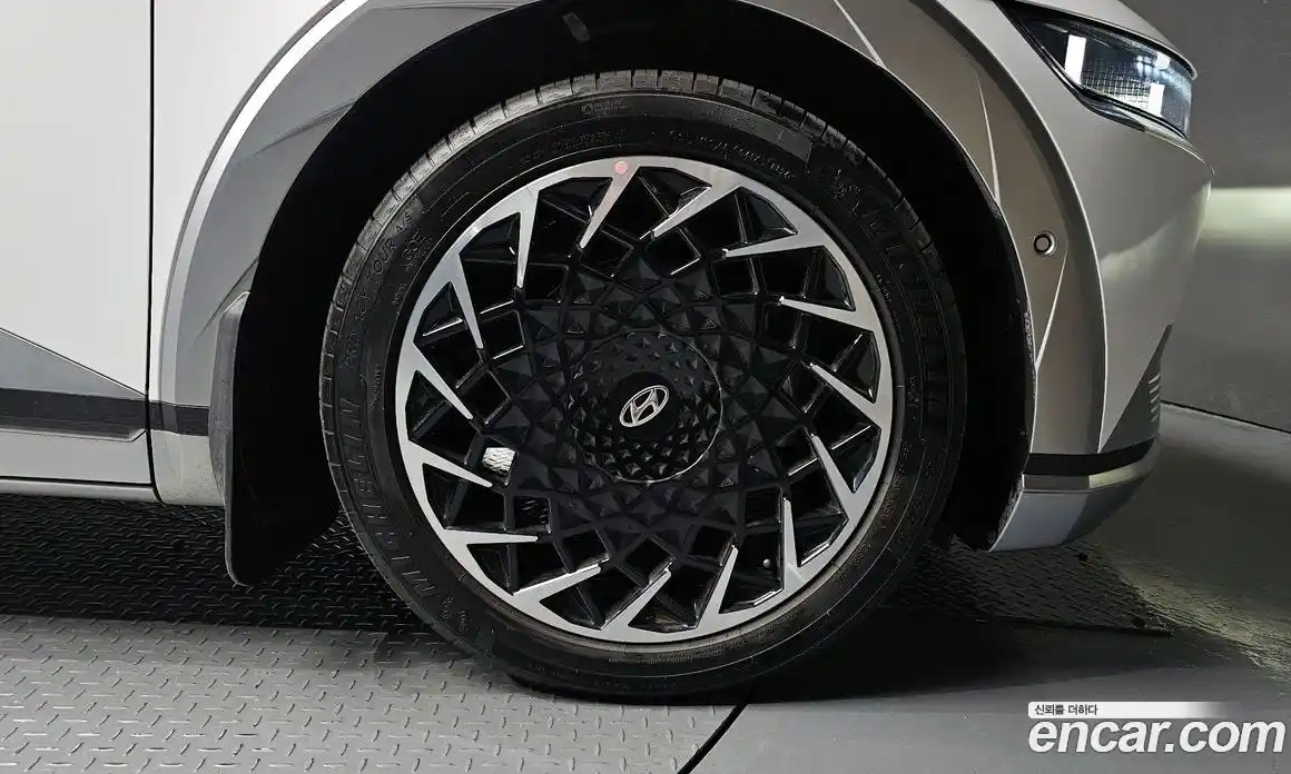 Hyundai Ioniq 5 2023 0.1 Автомат в Москве № 125310, фото 5