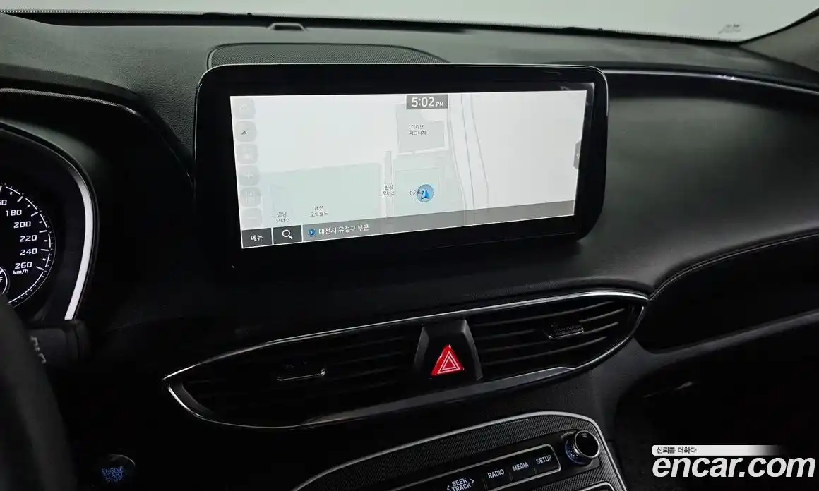 Hyundai Santa Fe 2023 1.6 Автомат в Москве № 125434, фото 17