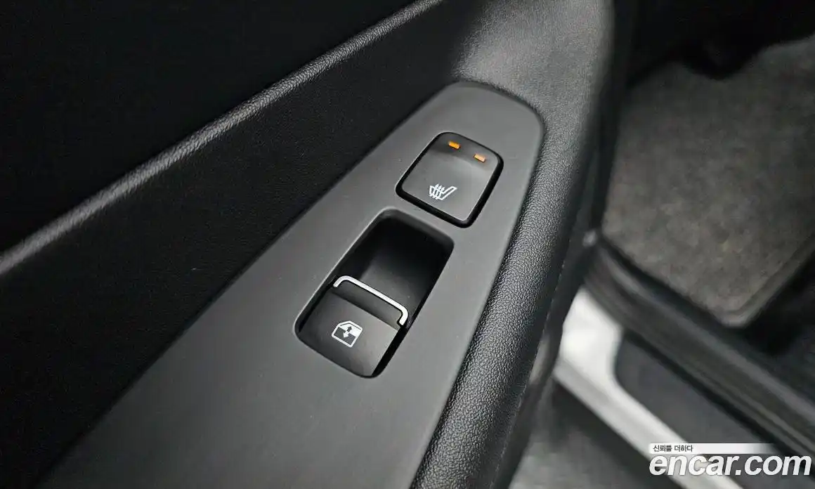 Hyundai Santa Fe 2023 1.6 Автомат в Москве № 125434, фото 19