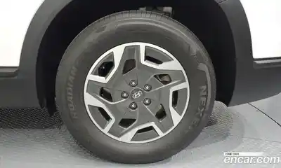 Hyundai Santa Fe 2023 1.6 Автомат в Москве № 125434, миниатюра 5