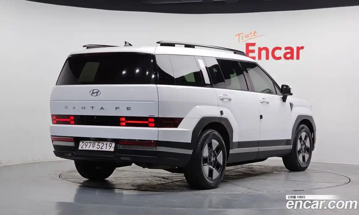 Hyundai Santa Fe 2024 1.6 Автомат в Москве № 125697, фото 14