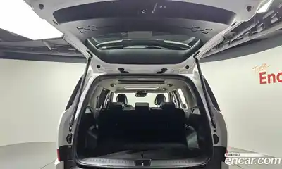 Hyundai Santa Fe 2024 1.6 Автомат в Москве № 125697, миниатюра 9