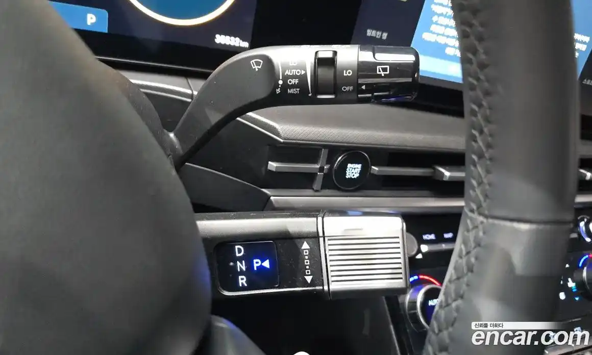 Hyundai Santa Fe 2024 2.5 Автомат в Москве № 125835, фото 15