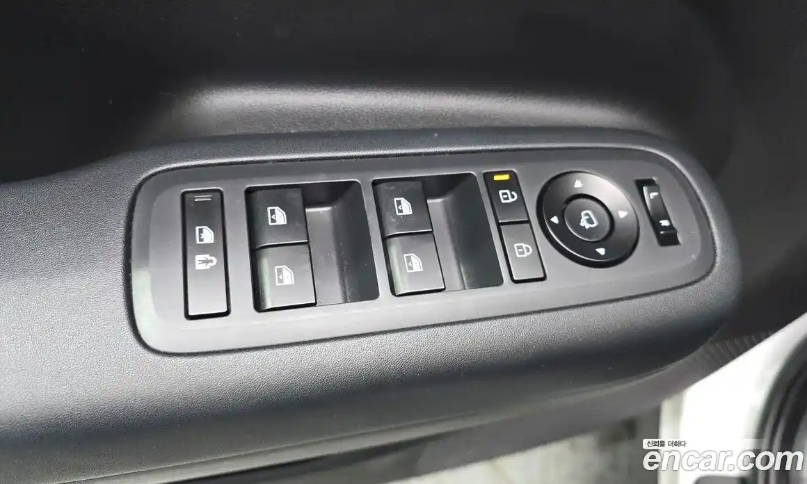 Hyundai Santa Fe 2024 2.5 Автомат в Москве № 125835, фото 16