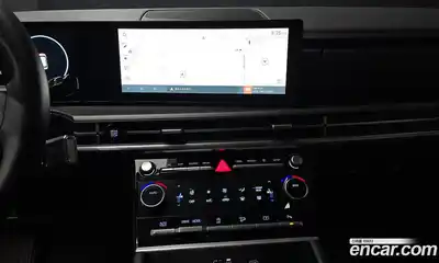 Hyundai Santa Fe 2024 2.5 Автомат в Москве № 125835, миниатюра 5