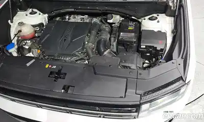 Hyundai Santa Fe 2024 2.5 Автомат в Москве № 125835, миниатюра 7