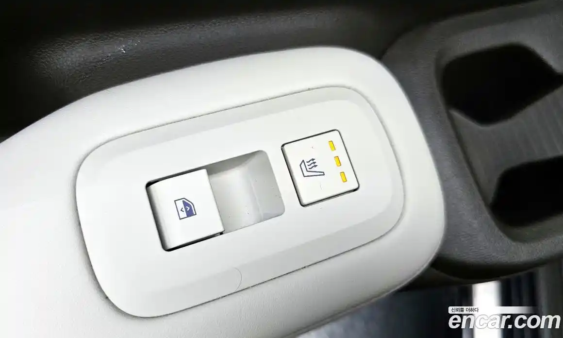 Hyundai Santa Fe 2024 1.6 Автомат в Москве № 125973, фото 15