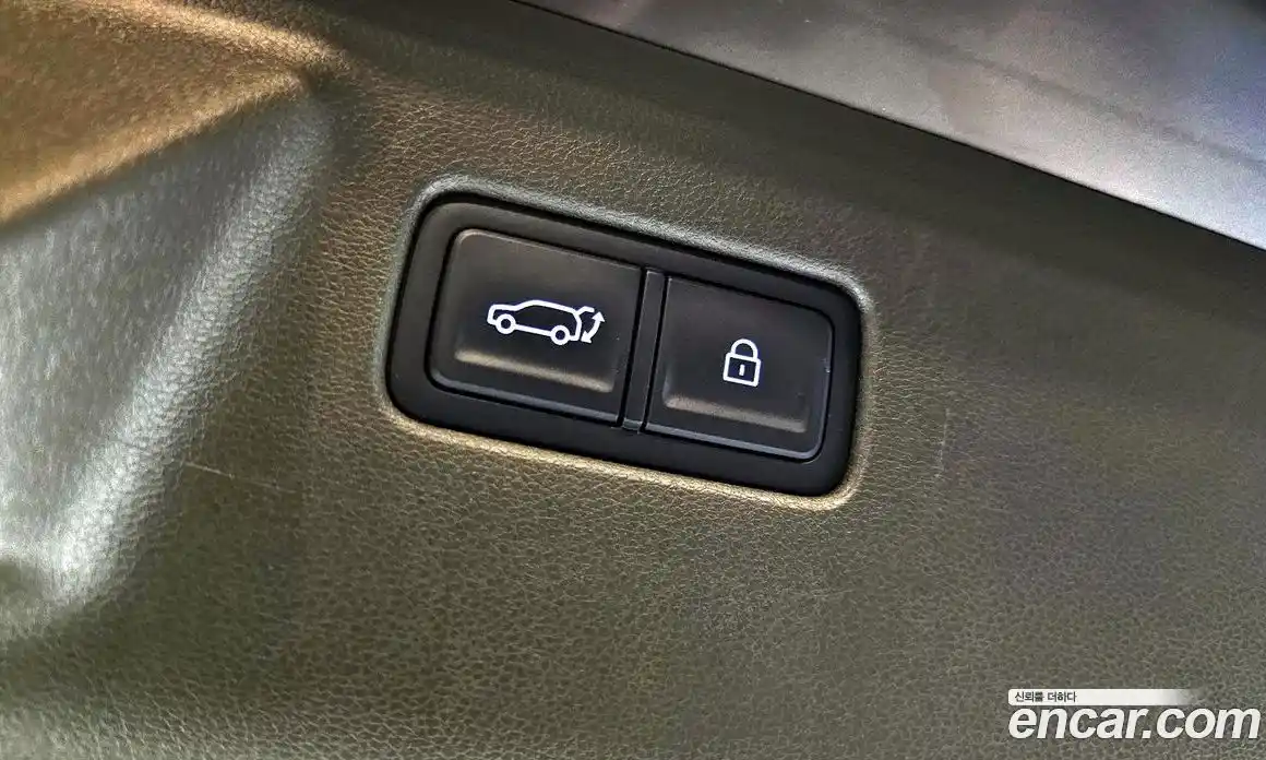 Hyundai Santa Fe 2024 1.6 Автомат в Москве № 125973, фото 16