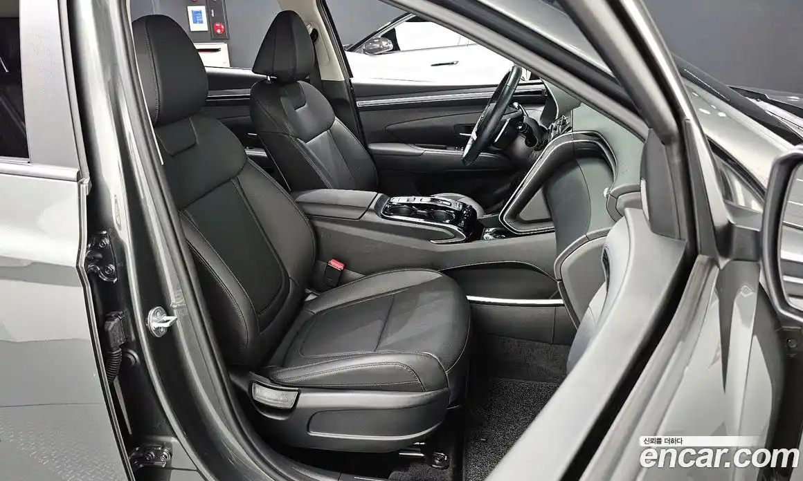 Hyundai Tucson 2023 1.6 Автомат в Москве № 126085, фото 1