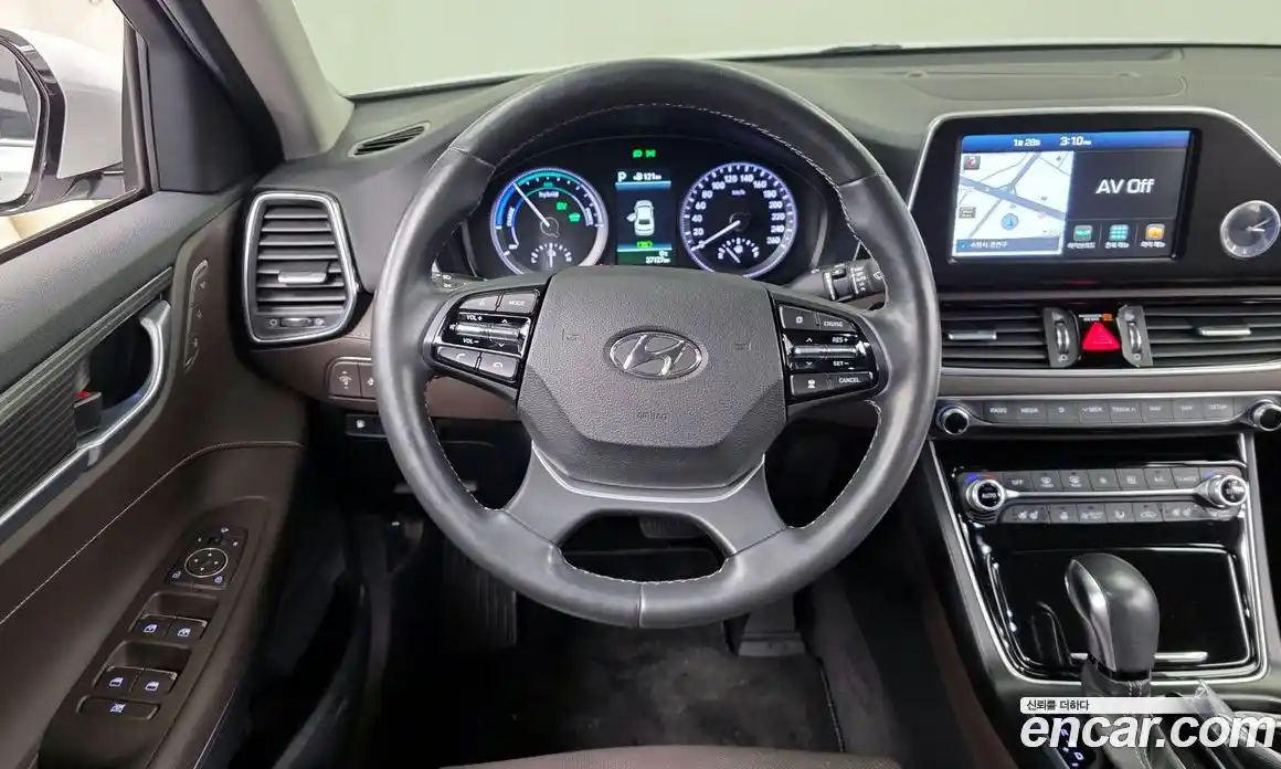 Hyundai Grandeur 2018 2.4 Автомат в Москве № 127914, фото 18