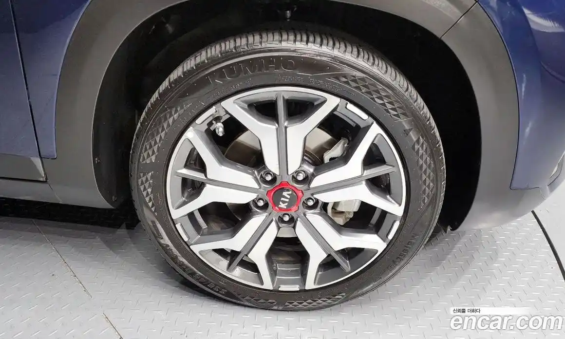 Kia Seltos 2022 1.6 Автомат в Москве № 130974, фото 17