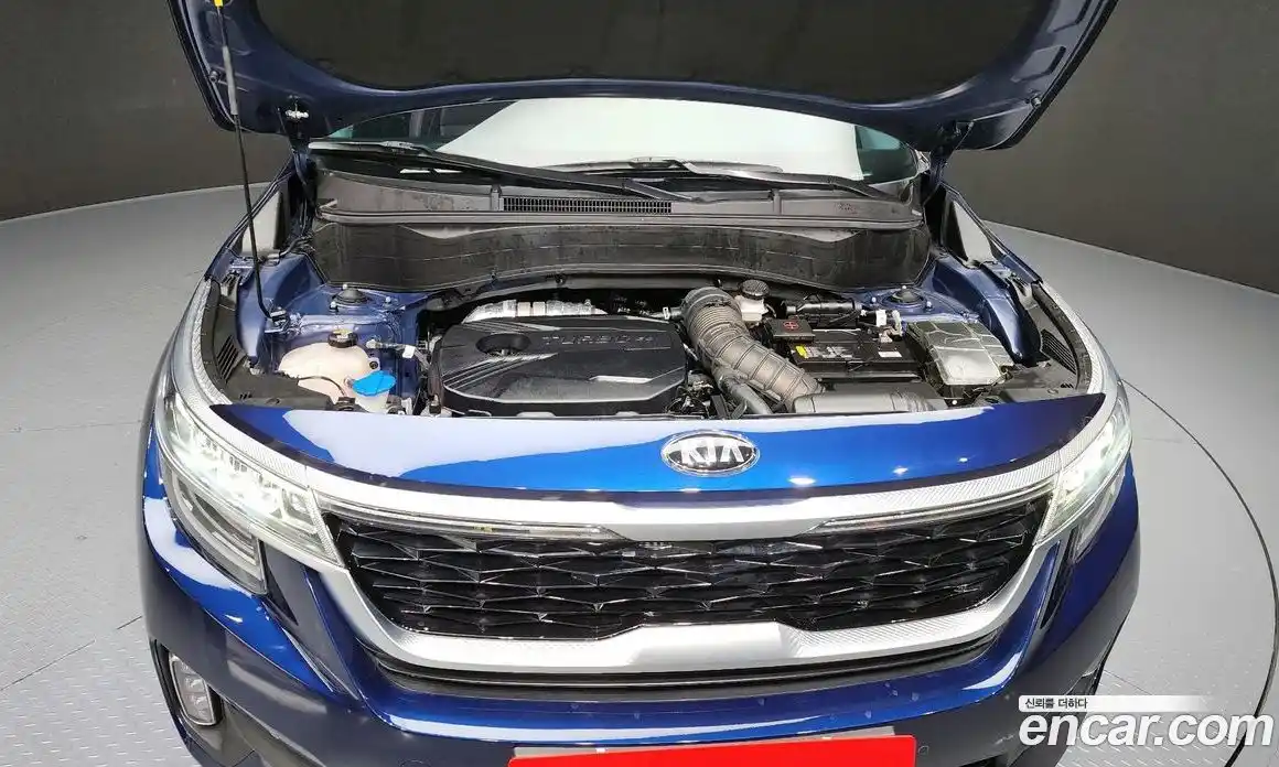 Kia Seltos 2022 1.6 Автомат в Москве № 130974, фото 10