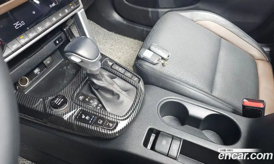 Kia Seltos 2022 1.6 Автомат в Москве № 131716, фото 1